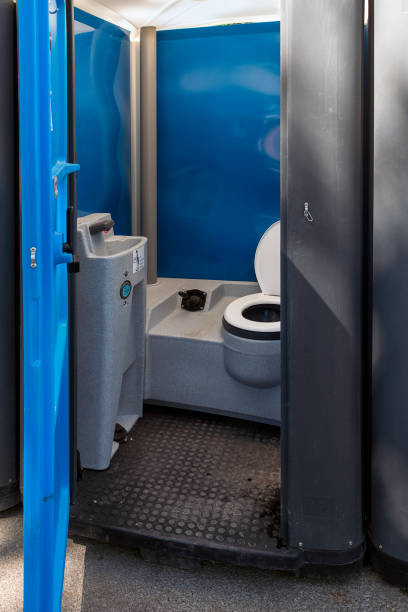 Porta potty delivery and setup in Terrace Park, OH